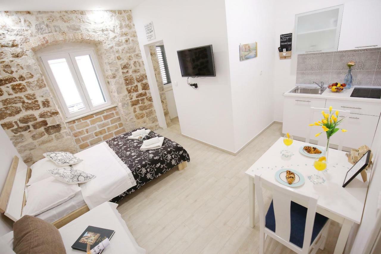 Apartments Grisogono Zadar Exterior photo